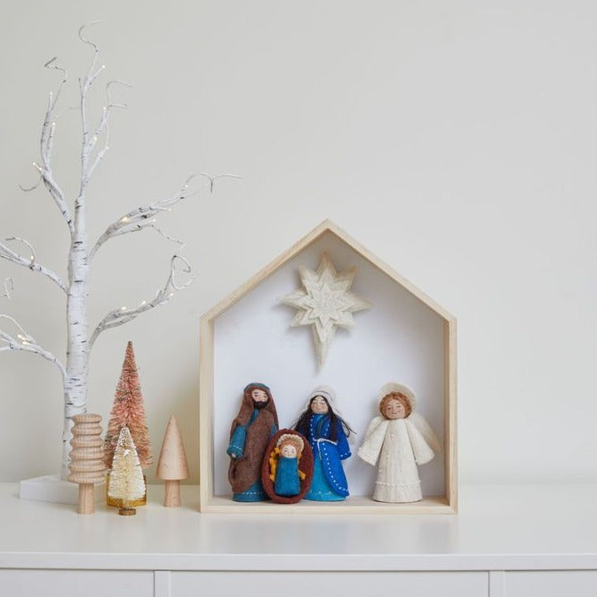 Manger Baby Jesus Ornament