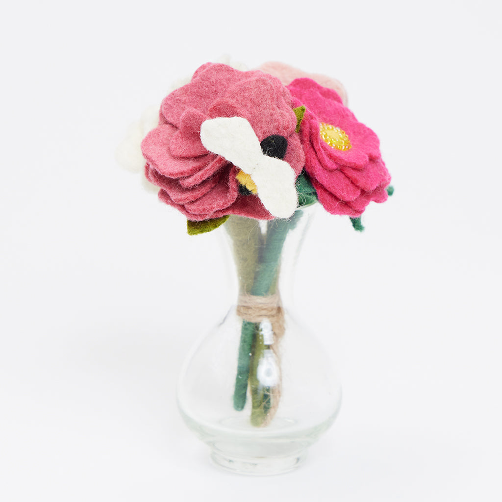 Bouquet Bee & Vase