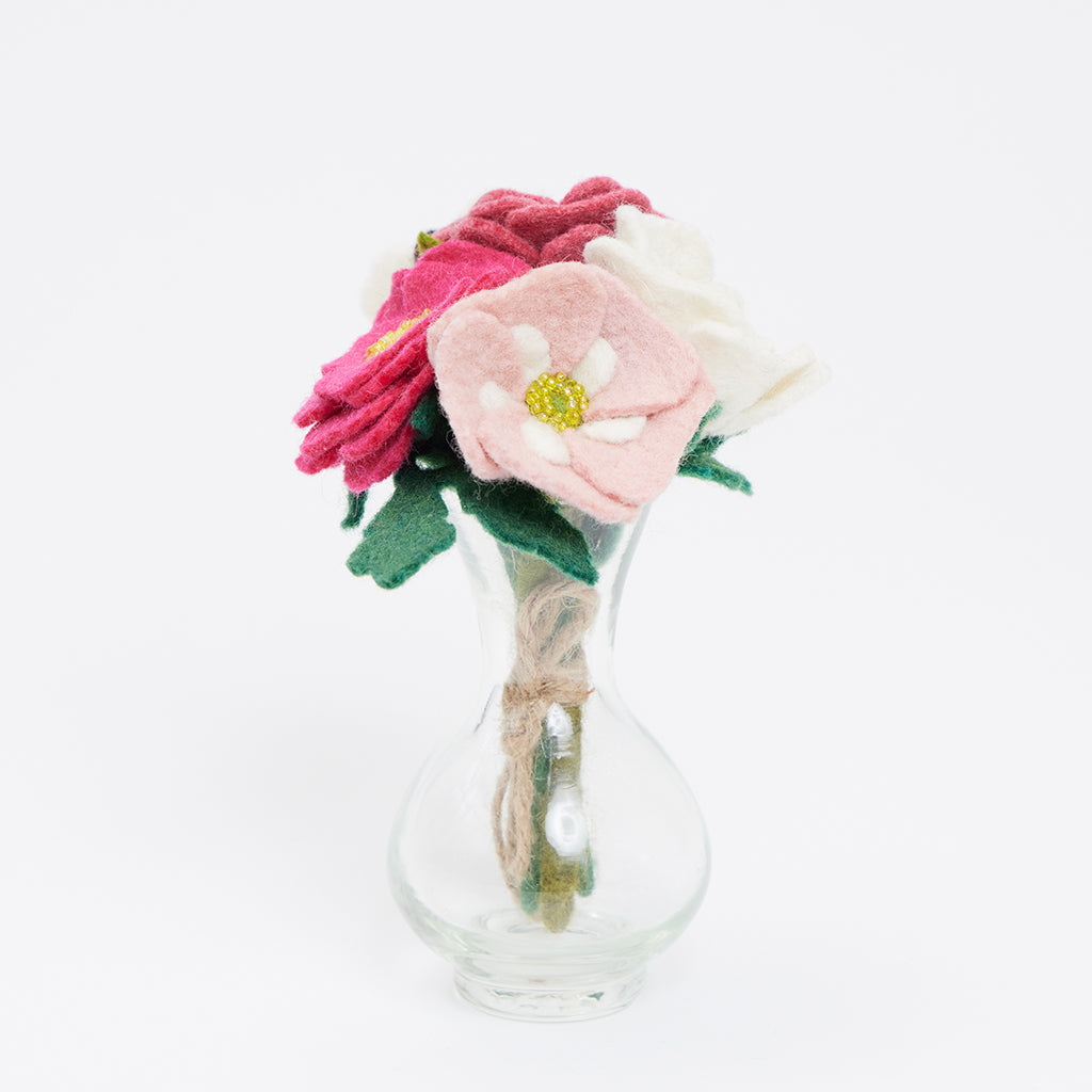 Bouquet Bee & Vase